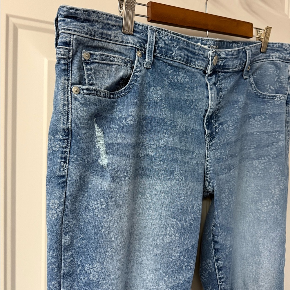 GAP girlfriend floral jeans
